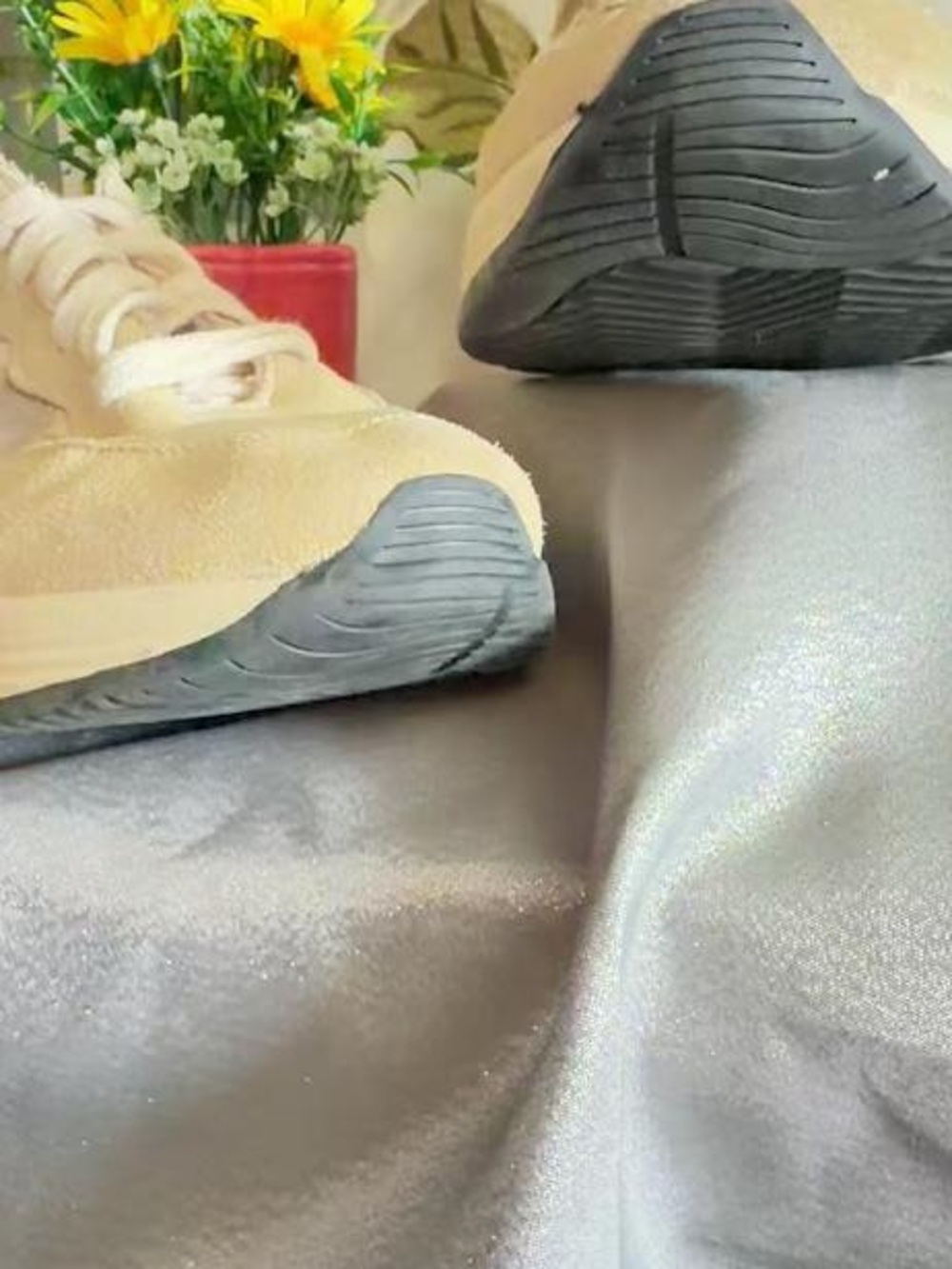 Golden Goose Running Sole Sneakers Beige Suede Gold GGDB Size 39 US 9 - Picture 8 of 14